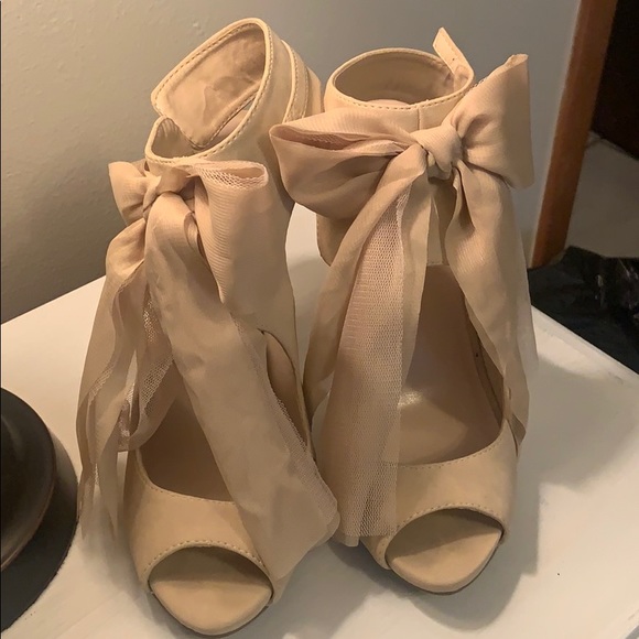 Nine West Shoes - Nine West Bow Formal Heels